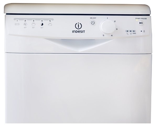 Универсальная посудомоечная машина Indesit DSR 15B3 RU: сбалансированный набор функций при доступной цене