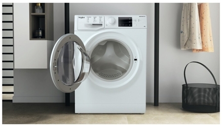 Стиральная машина Whirlpool WRBSB 6228 W