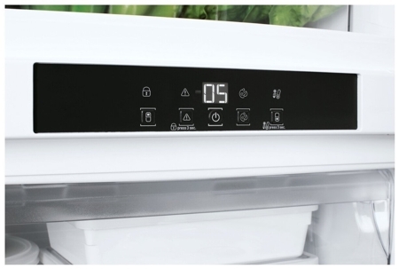 Встраиваемый холодильник Hotpoint-Ariston B 20 A1 FV C