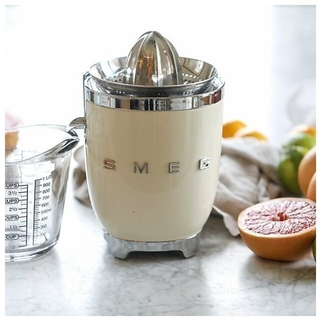 Соковыжималка Smeg CJF01PKEU